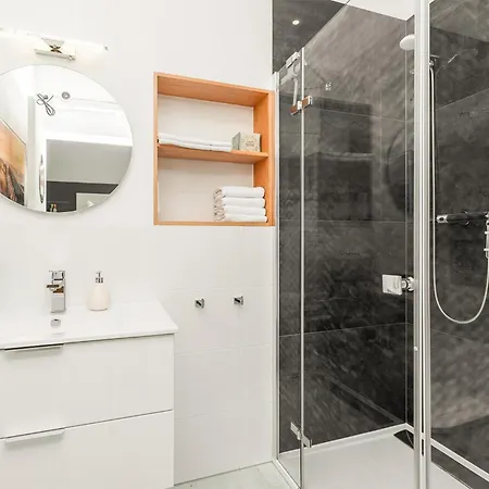 Lovely In With Kitchen Lägenhet Nowe Warpno